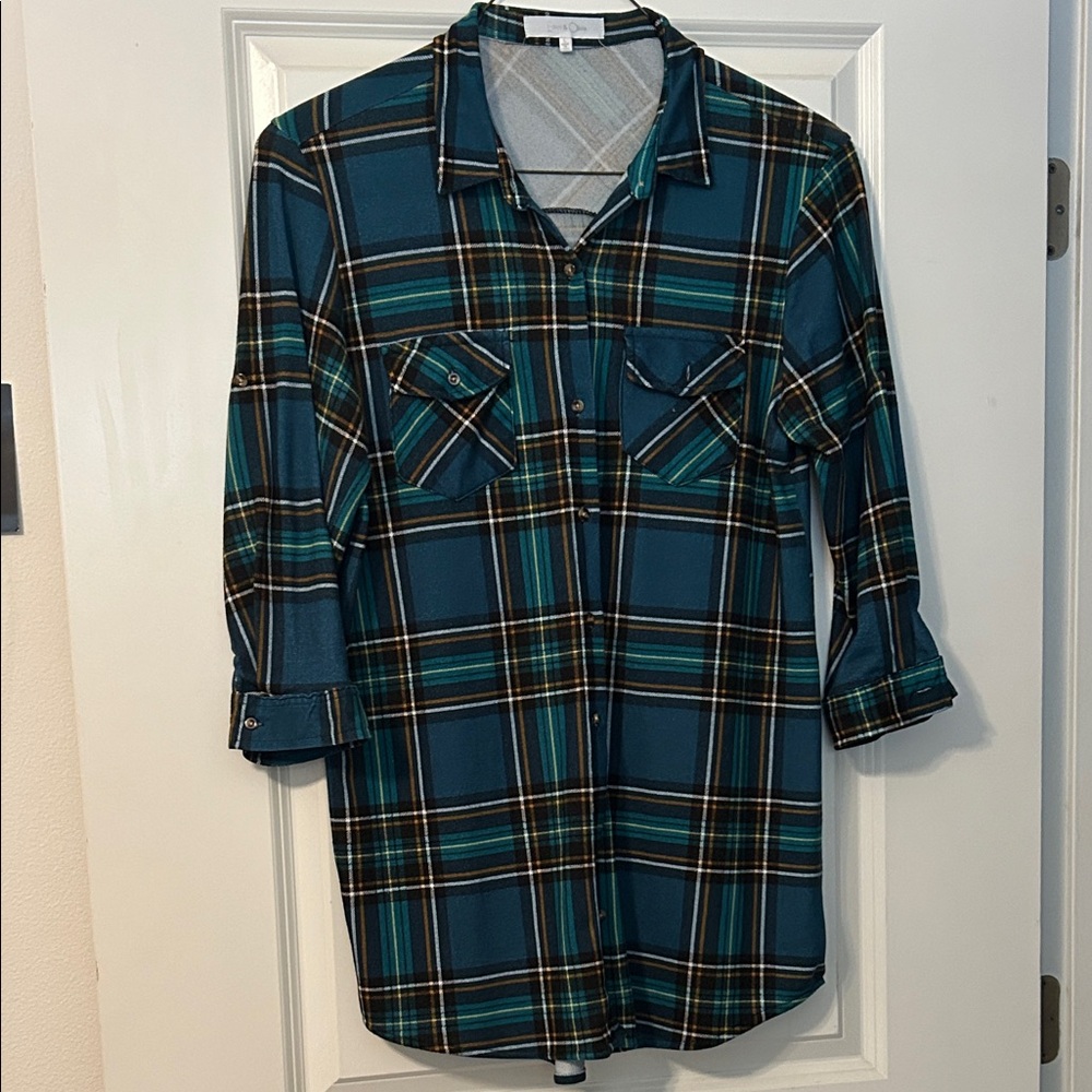 Spandex Plaid Button-Up Shirt size L
